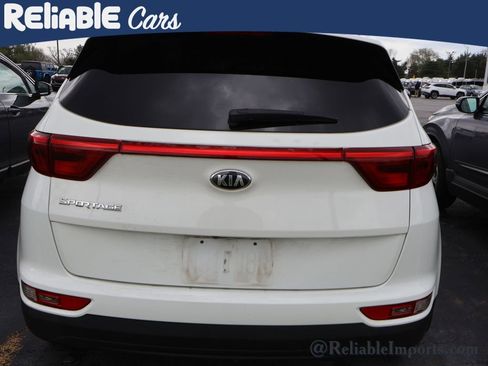 Used 2019 Kia Sportage LX image 21