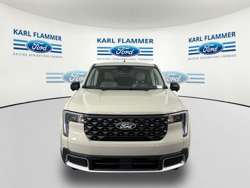 New 2025 Ford Maverick Lariat w/ 4K Tow Package image 6