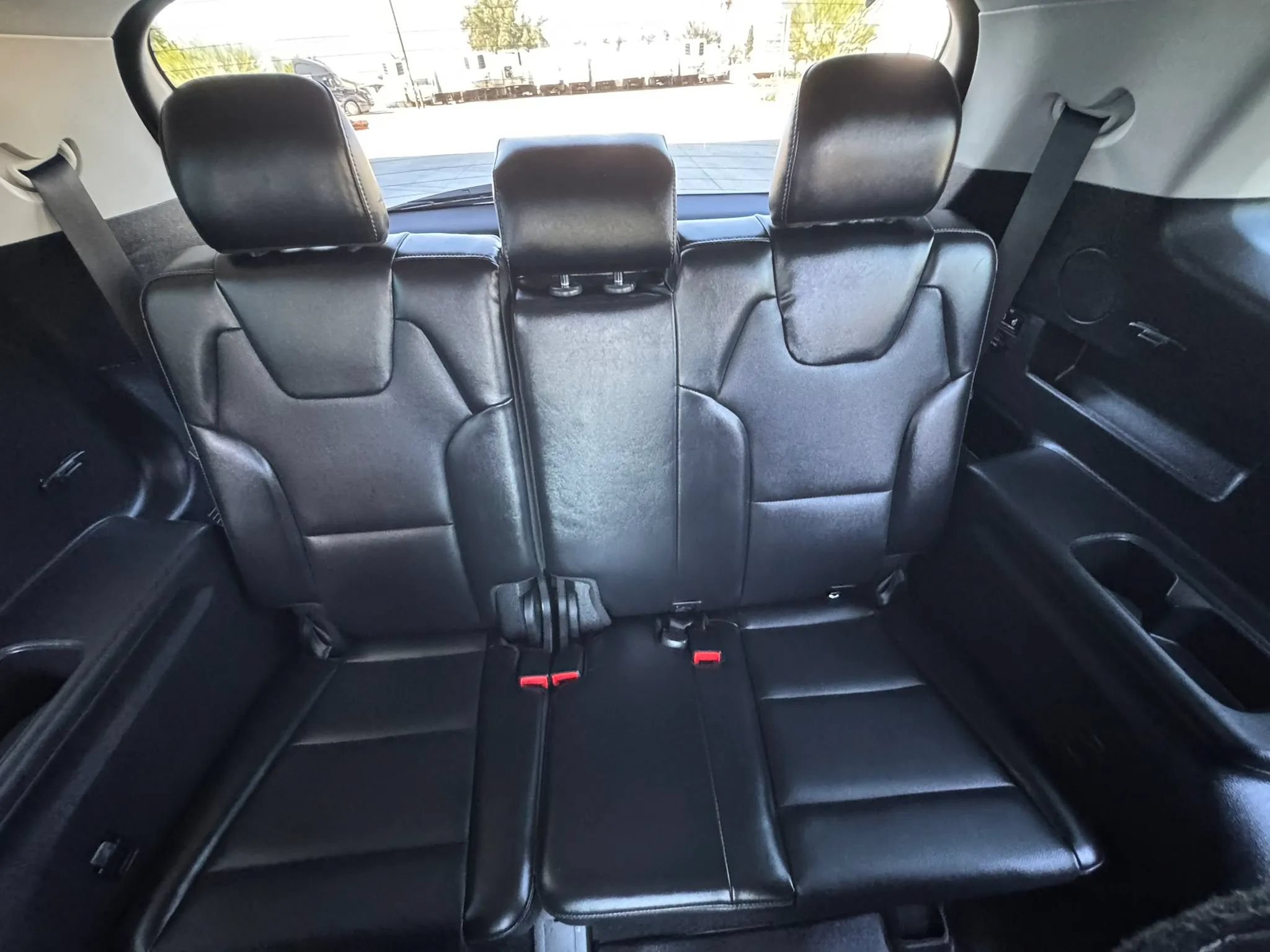 Used 2022 Kia Telluride S FWD image 27