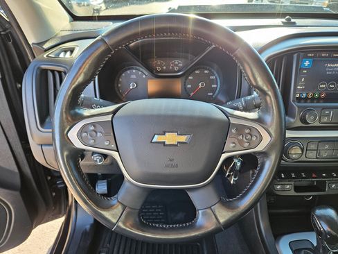 Used 2022 Chevrolet Colorado ZR2 AWD/4WD image 15