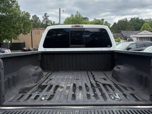 Used 2015 Ford F250 XL w/ Power Equipment Group AWD/4WD image 9