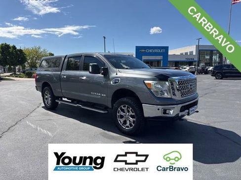 Used 2017 Nissan Titan SV AWD/4WD image 1
