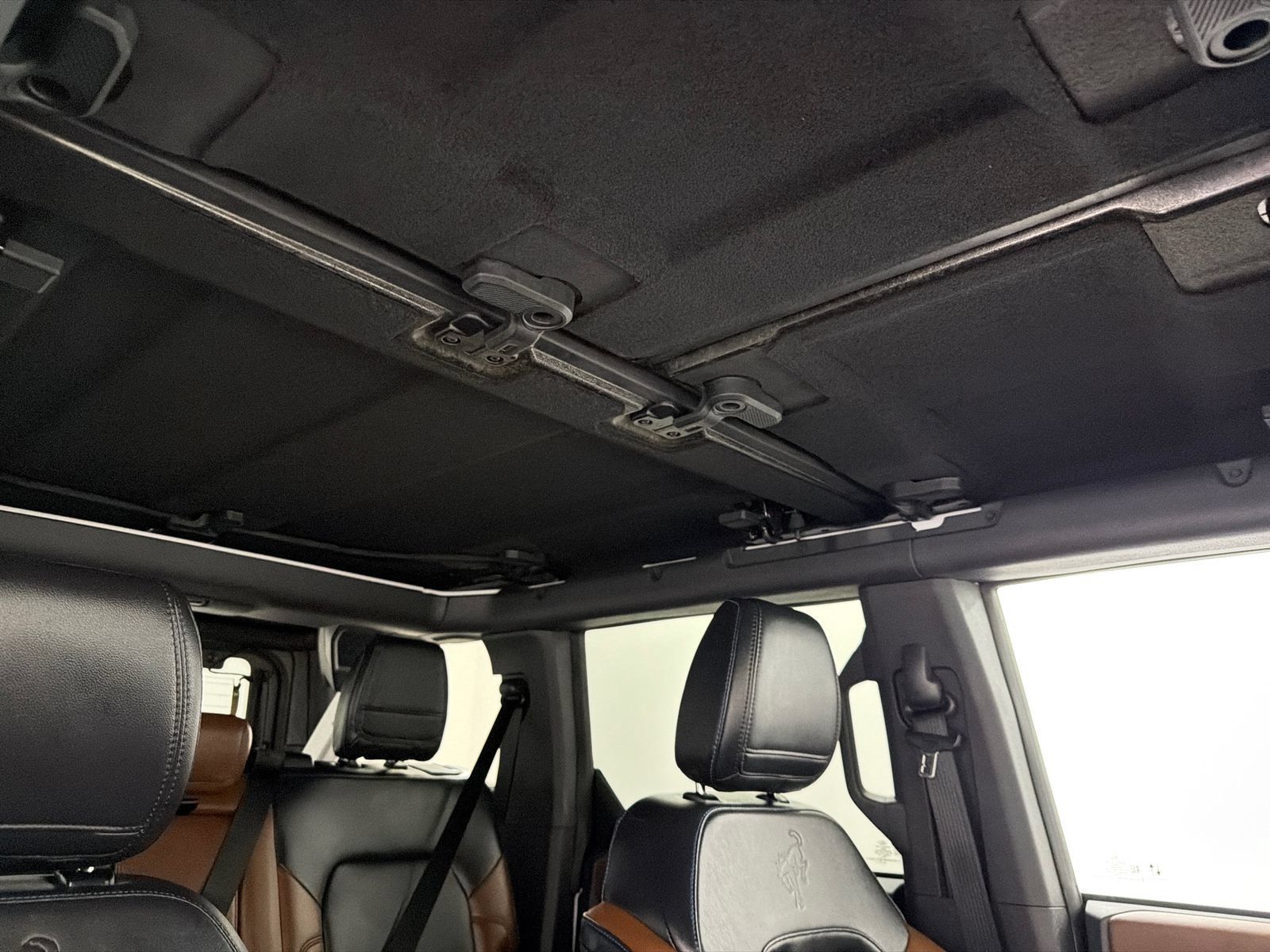 Used 2023 Ford Bronco Outer Banks AWD/4WD image 14