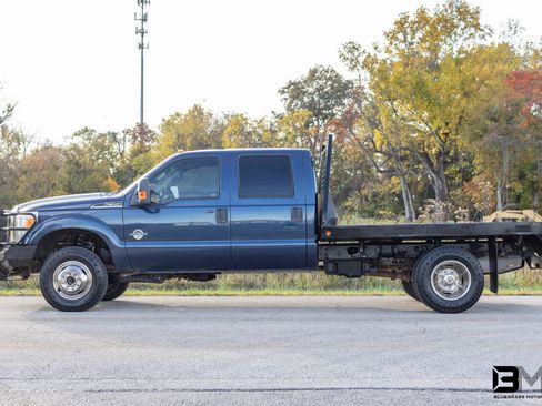 Used 2015 Ford F350 XLT w/ XLT Interior Package image 4