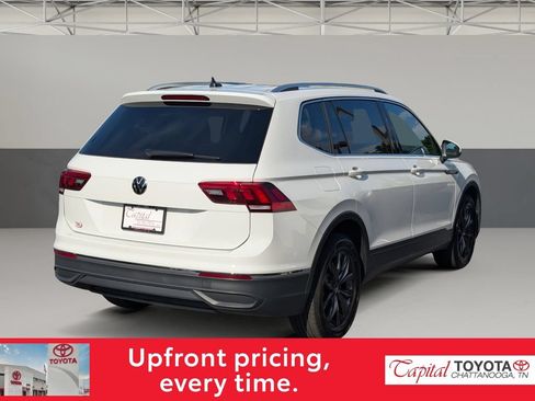 Used 2024 Volkswagen Tiguan SE AWD/4WD image 7