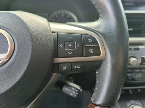 Used 2018 Lexus ES 350 w/ Luxury Package w/Wood Trim FWD image 17