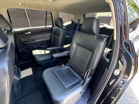 Certified 2022 Volkswagen Atlas SE w/ Panoramic Sunroof Package FWD image 25