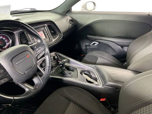 Used 2016 Dodge Challenger SXT w/ Super Sport Group (SS/T) image 20