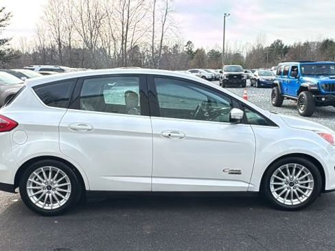 Used 2015 Ford C-MAX Energi SEL w/ Equipment Group 302A image 6