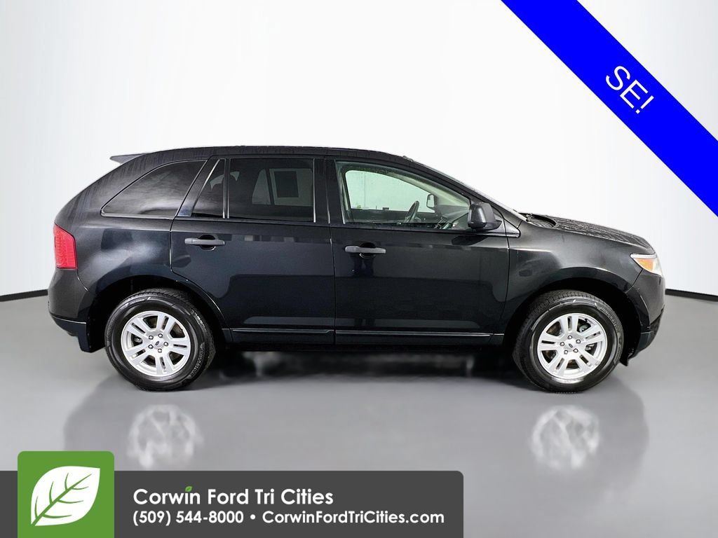 Used 2011 Ford Edge SE FWD image 18