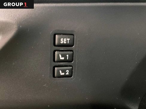 Used 2023 Subaru Ascent Limited w/ Technology Package AWD/4WD image 35