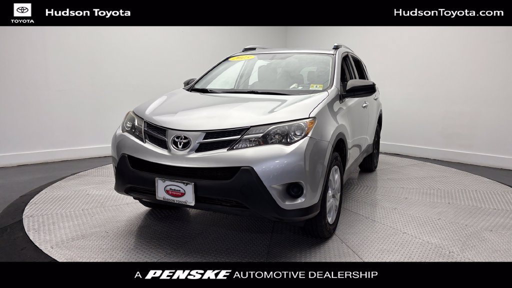 Used 2015 Toyota RAV4 LE AWD/4WD image 1