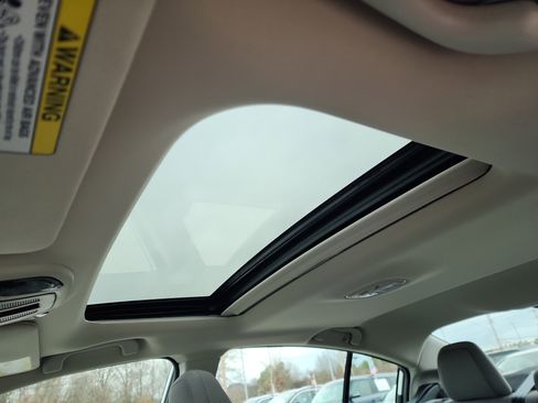 Used 2025 Subaru Legacy Premium image 24