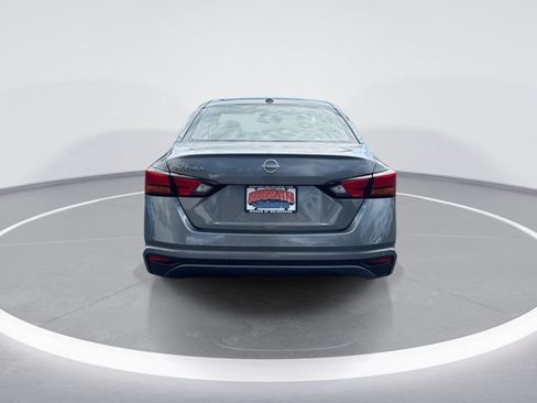 Certified 2025 Nissan Altima 2.5 S FWD image 6