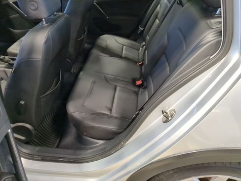 Used 2017 Volkswagen Golf Alltrack SE image 3