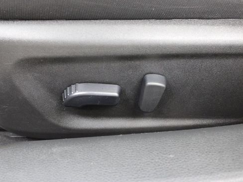 Used 2024 Nissan Altima 2.5 SV FWD image 18