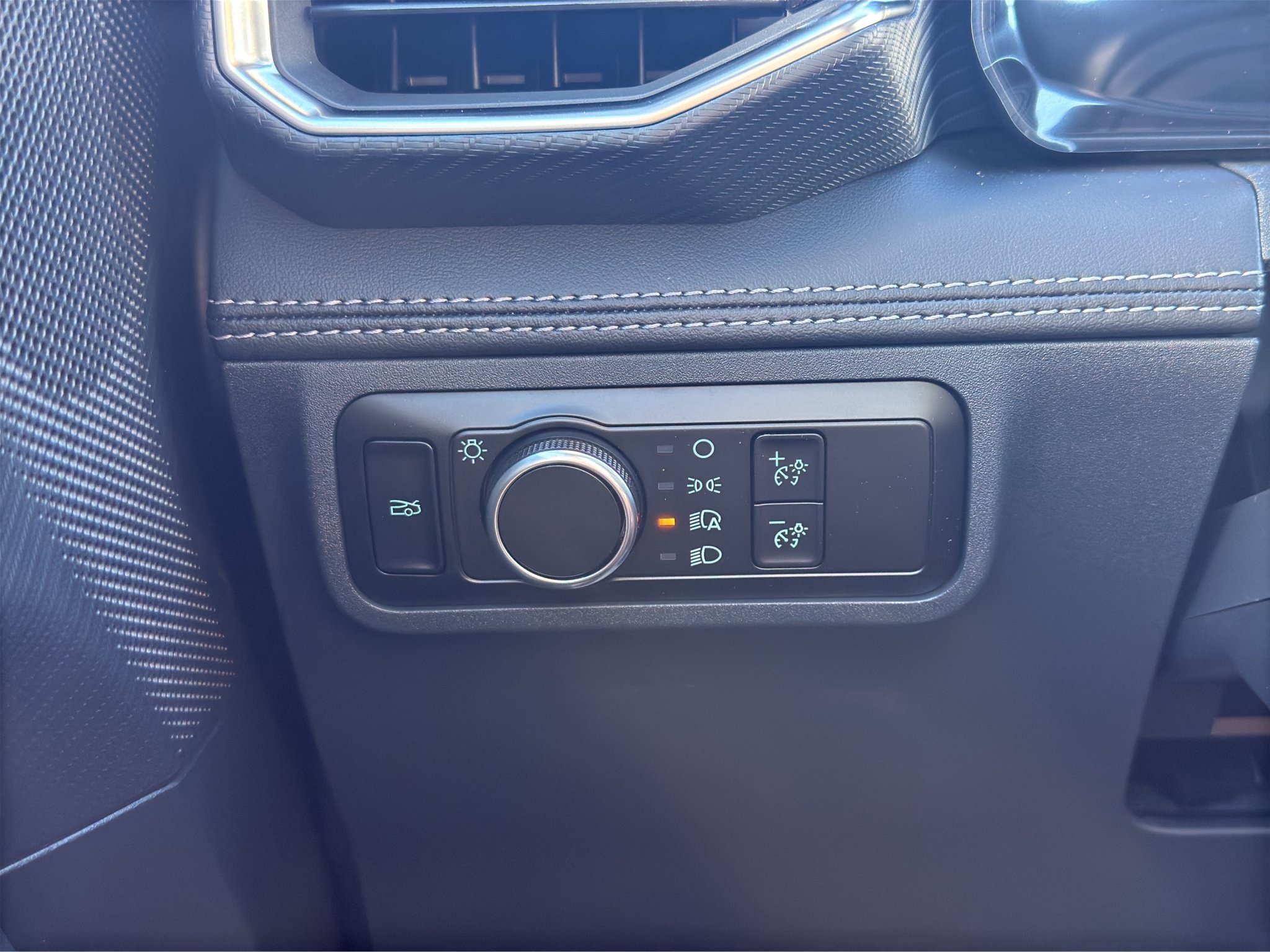 Used 2026 Ford Mustang Premium RWD image 21