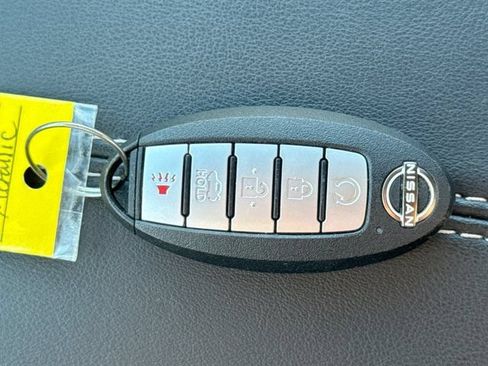 Used 2025 Nissan Altima 2.5 S FWD image 28