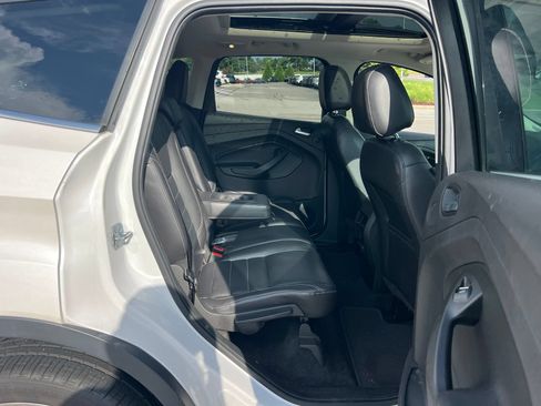 Used 2016 Ford Escape Titanium FWD image 29