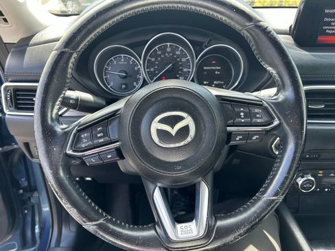 Used 2018 MAZDA CX-5 Touring w/ Preferred Equipment Package FWD image 19