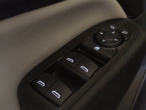 Used 2024 Chevrolet Equinox LS w/ LS Convenience Package image 27