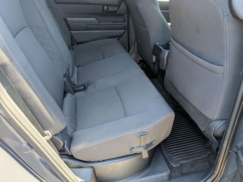 Used 2024 Toyota Tacoma SR5 AWD/4WD image 31