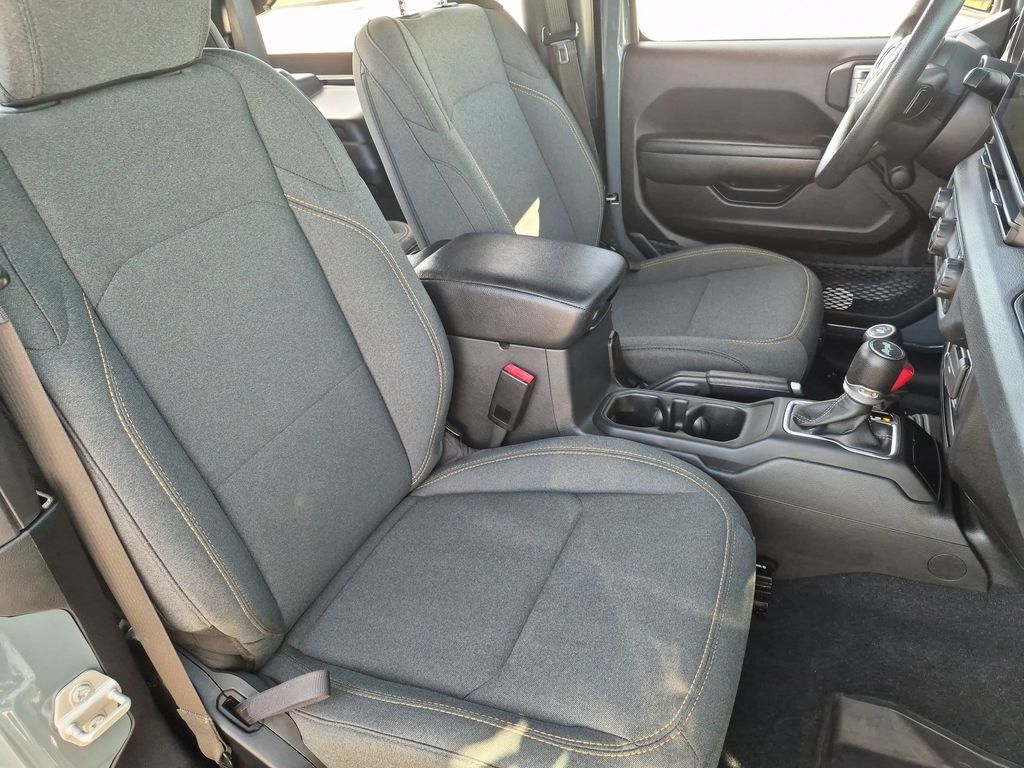 Used 2024 Jeep Wrangler Sport AWD/4WD image 29