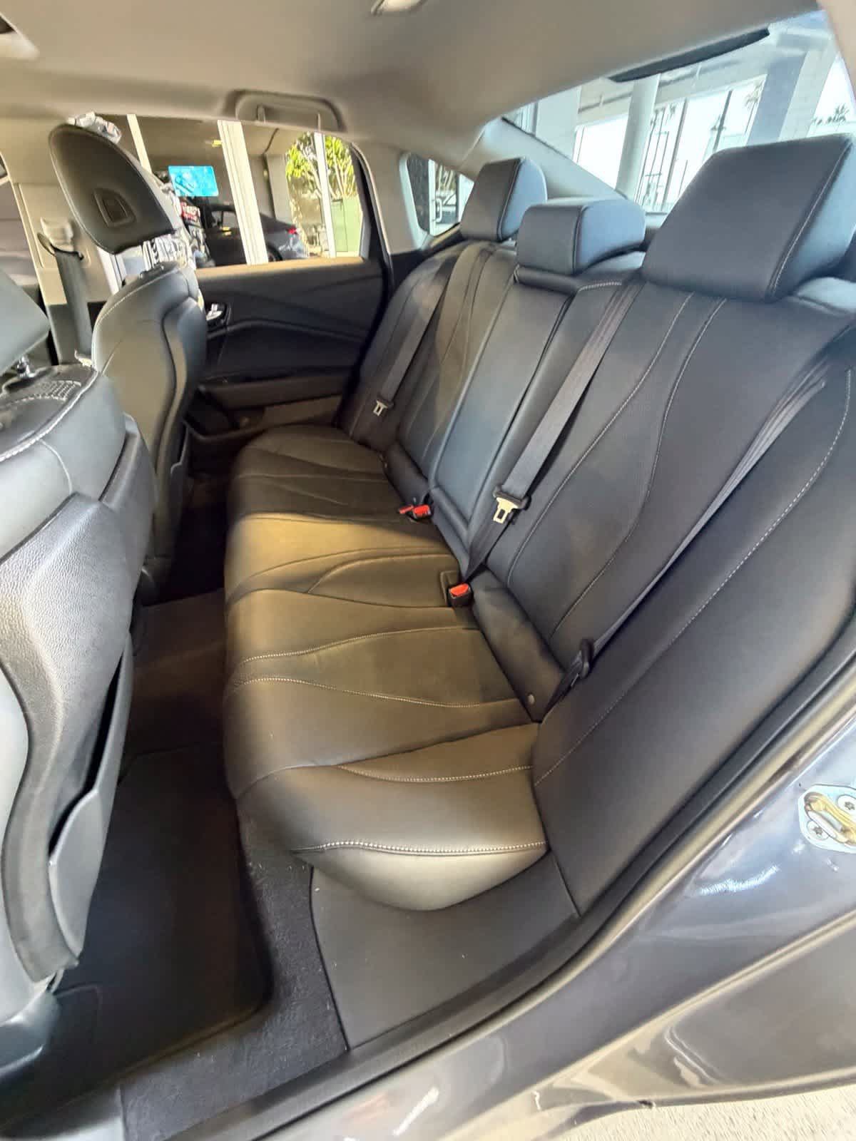 Used 2022 Acura TLX w/ Technology Package FWD image 14