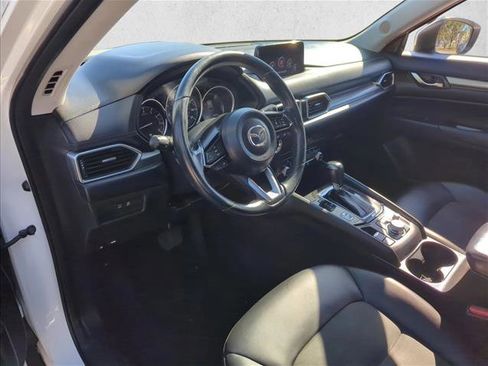 Used 2019 MAZDA CX-5 Touring image 11