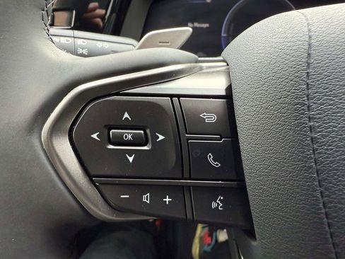 Used 2024 Lexus RZ 300e Premium w/ Accessory Package (Z1) image 23