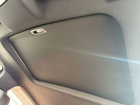 Used 2022 GMC Sierra 1500 AT4 w/ AT4 Premium Package image 25