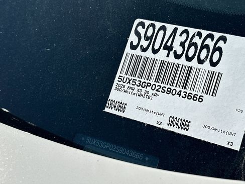 Used 2025 BMW X3 xDrive30i w/ Convenience Package image 30