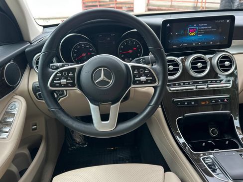 Used 2021 Mercedes-Benz GLC 300 4MATIC image 18