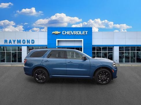 Used 2025 Dodge Durango GT AWD/4WD image 2