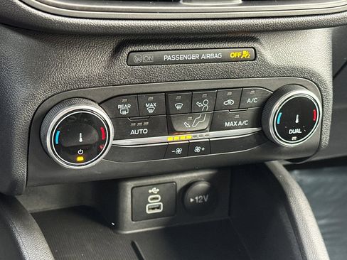 Certified 2025 Ford Escape Active image 18