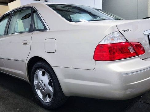 Used 2003 Toyota Avalon XLS FWD image 9