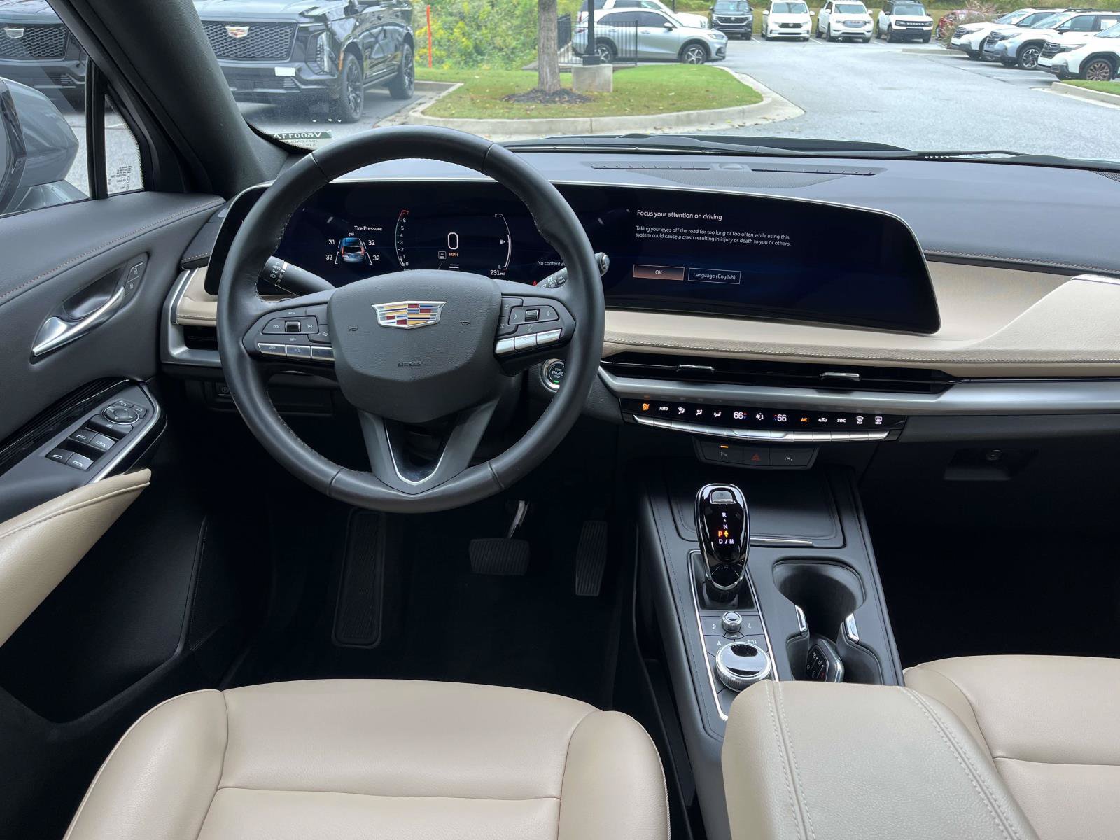 Used 2024 Cadillac XT4 Luxury w/ Trailering Package FWD image 12