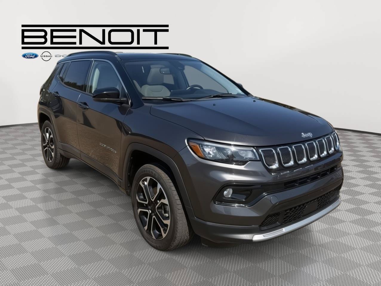 Used 2022 Jeep Compass Limited w/ Sun and Sound Group AWD/4WD image 7