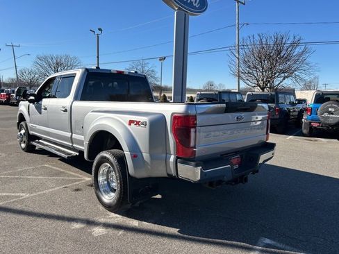 Used 2022 Ford F350 Lariat w/ Lariat Ultimate Package image 5