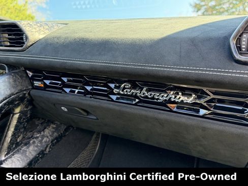 Used 2018 Lamborghini Huracan Performante image 51