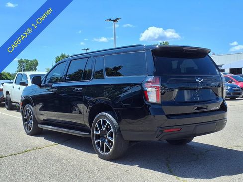 Used 2023 Chevrolet Suburban RST w/ Luxury Package AWD/4WD image 8