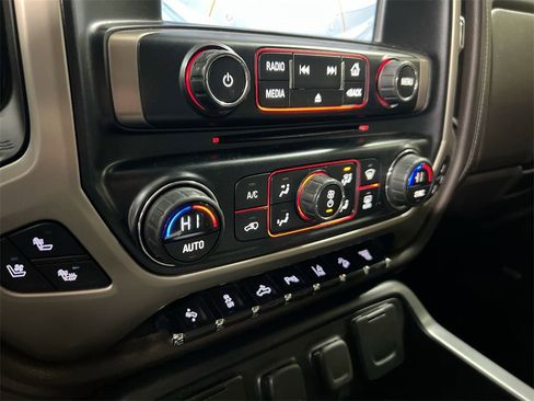 Used 2016 GMC Sierra 2500 Denali w/ Duramax Plus Package image 16