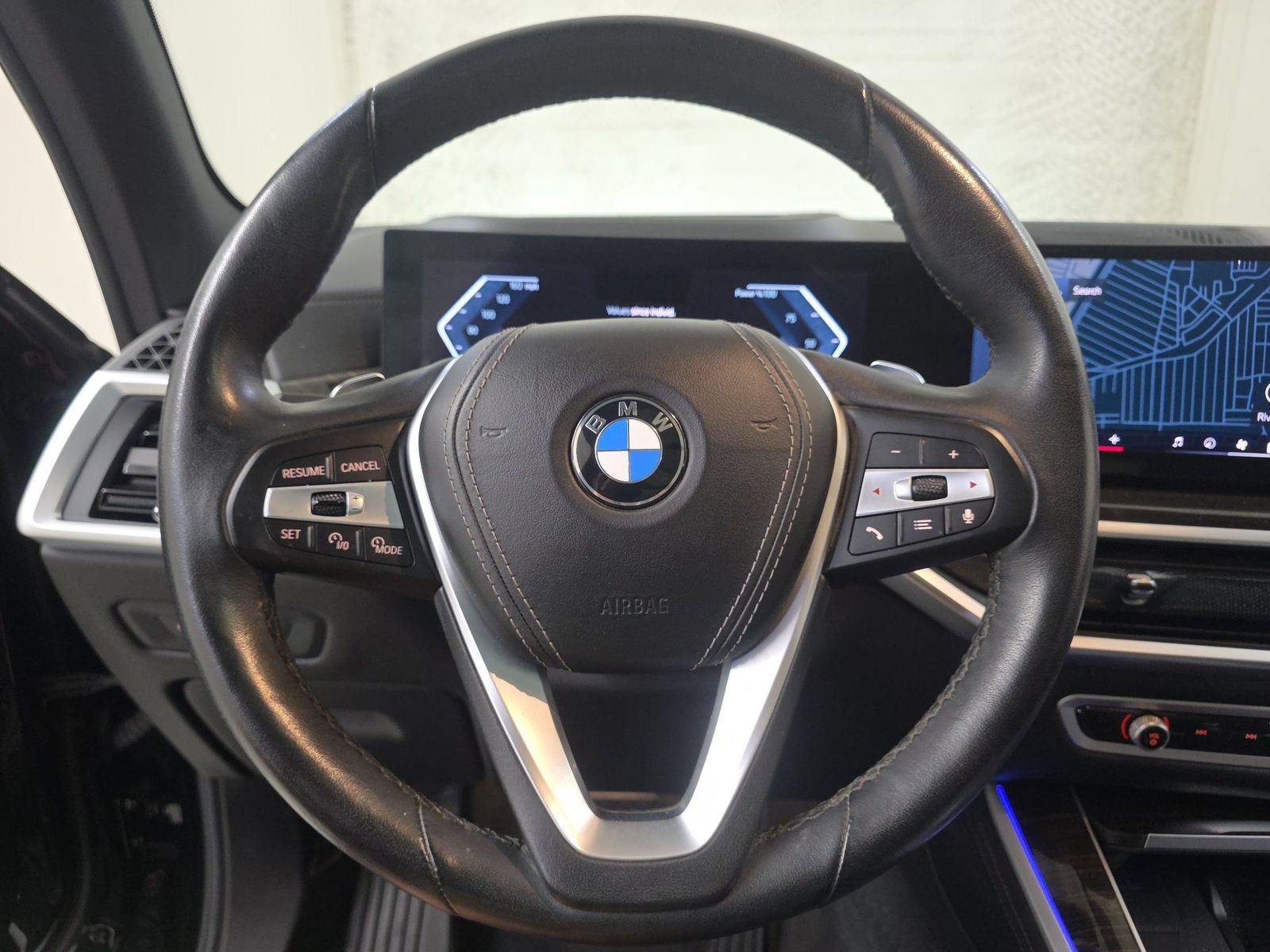 Used 2024 BMW X5 sDrive40i w/ Parking Assistance Package RWD image 11