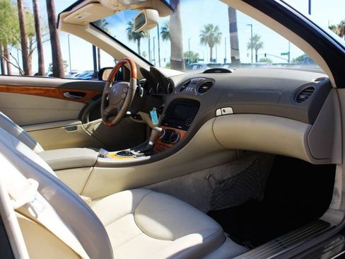 Used 2007 Mercedes-Benz SL 550 image 23