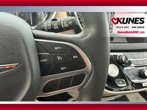 Used 2021 Ford EcoSport SE w/ Interior Protection Package FWD image 17