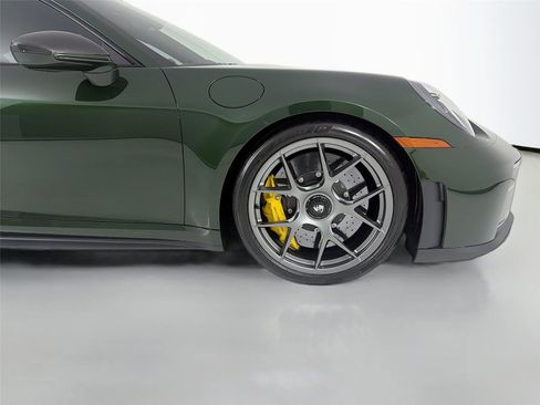 Used 2026 Porsche 911 GT3 RWD image 25