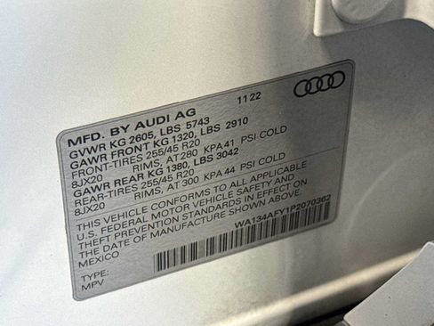 Used 2023 Audi SQ5 Prestige w/ Prestige Package AWD/4WD image 29