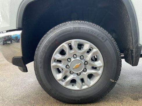 New 2026 Chevrolet Silverado 3500 LT w/ All Star Edition image 27