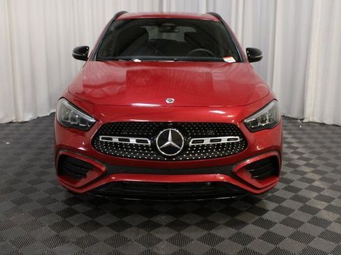 Used 2025 Mercedes-Benz GLA 250 4MATIC image 2