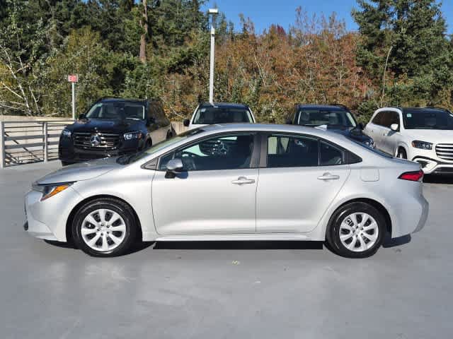 Used 2024 Toyota Corolla LE FWD image 5